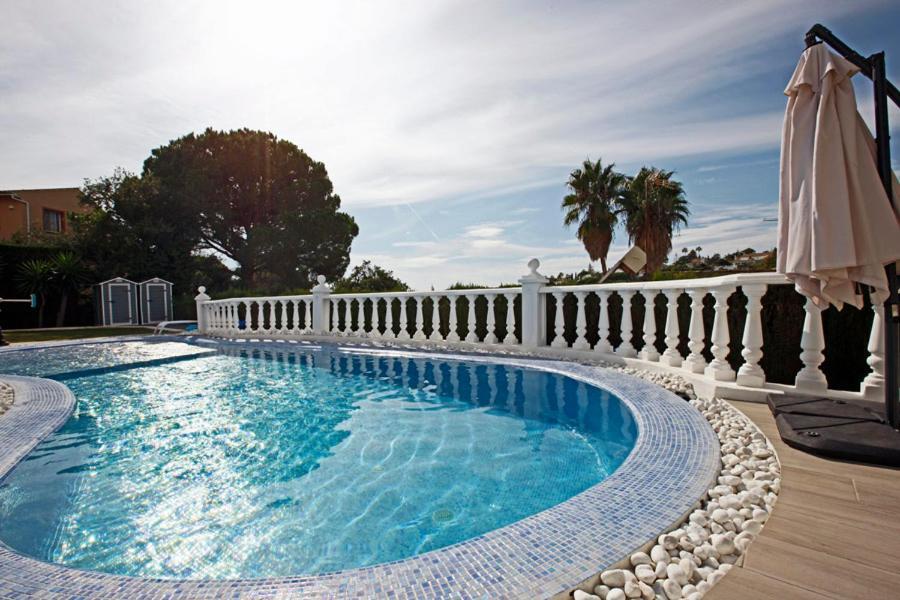 R02 Luxury Apartment In Villa With Pool And Garden Марбелья Екстер'єр фото