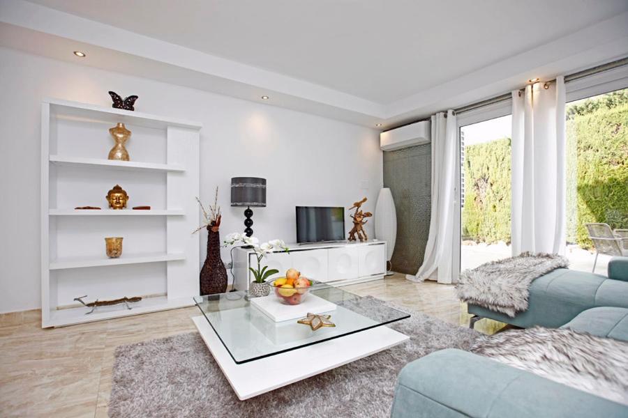 R02 Luxury Apartment In Villa With Pool And Garden Марбелья Екстер'єр фото